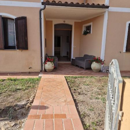 Claudia'S House Hotel Santa Teresa Gallura Ngoại thất bức ảnh