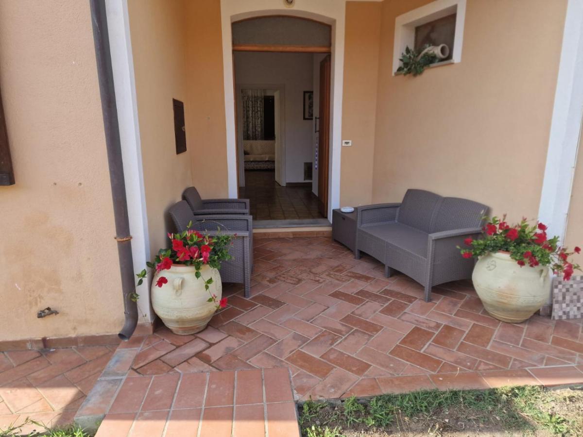 Claudia'S House Hotel Santa Teresa Gallura Ngoại thất bức ảnh